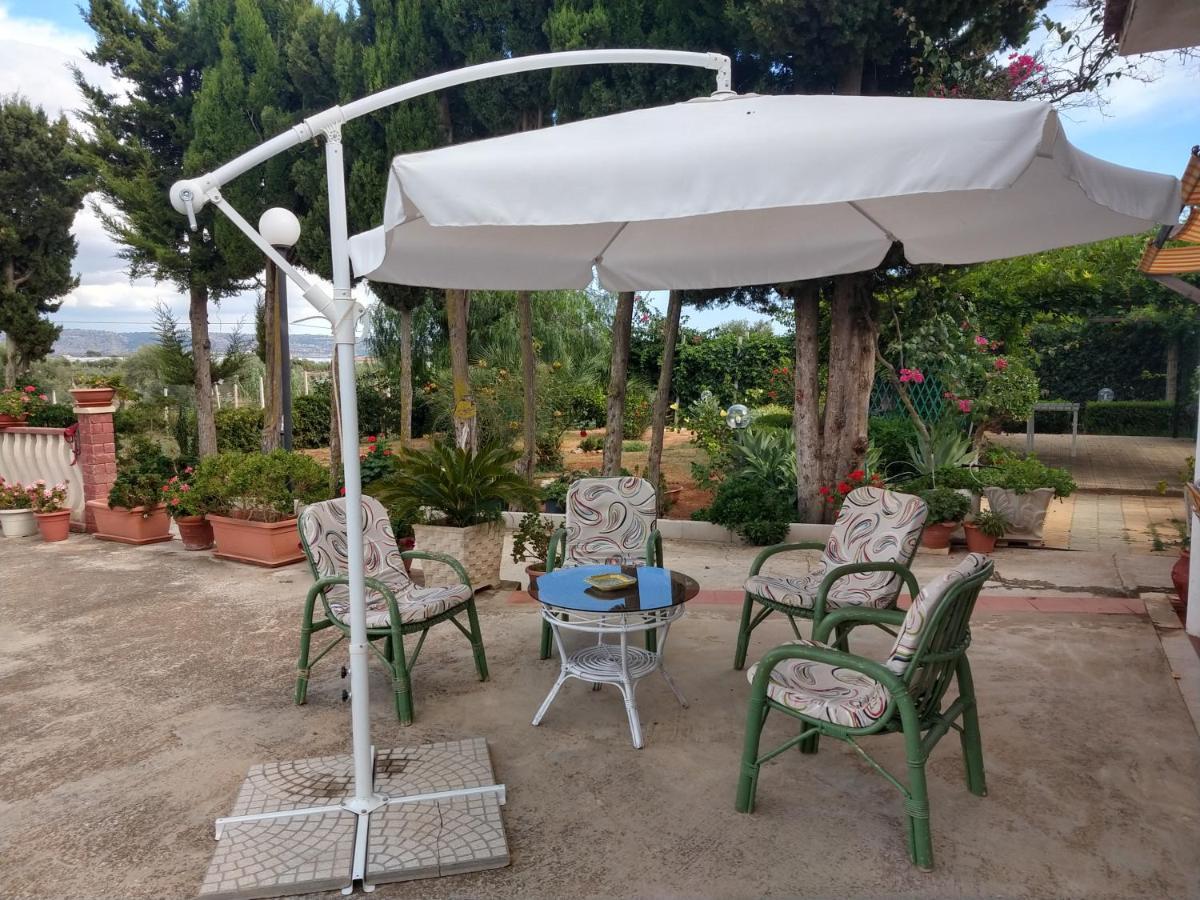 Il gazebo Bed and Breakfast Scoglitti Esterno foto